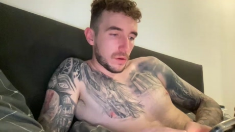 tattooedgianttt  02-01-2022